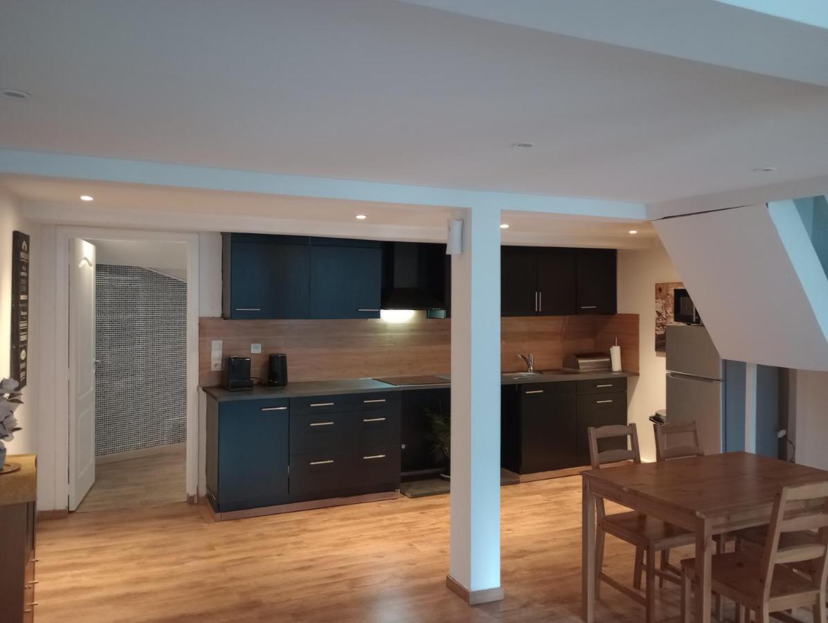 Appartement Charmant duplex à 200m de la cathédrale à Liège Extérieur photo
