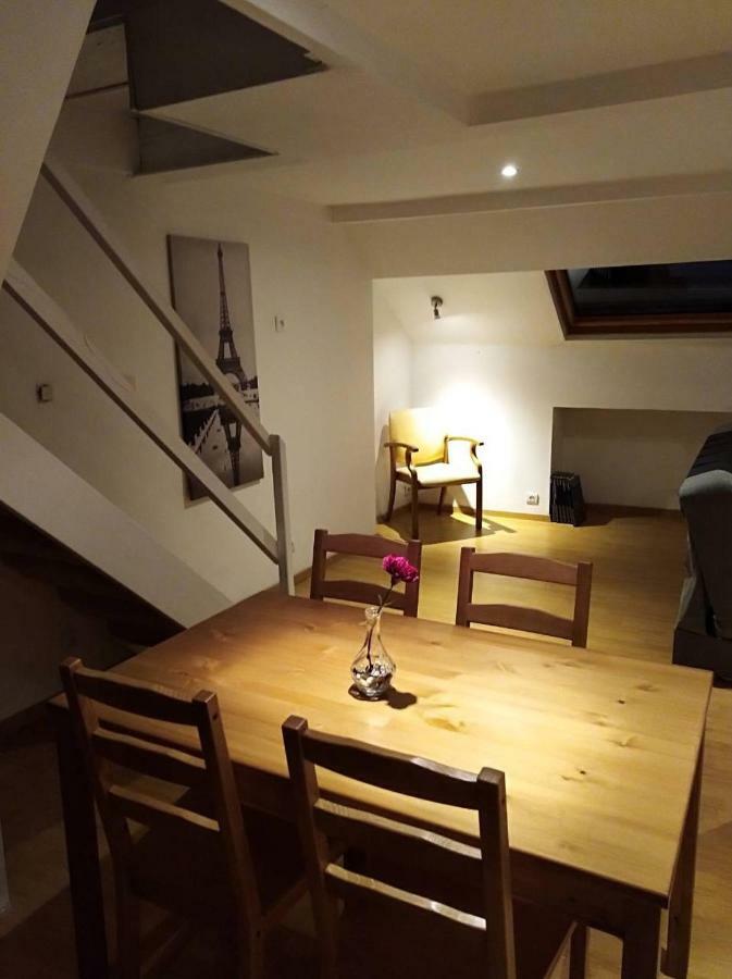 Appartement Charmant duplex à 200m de la cathédrale à Liège Extérieur photo